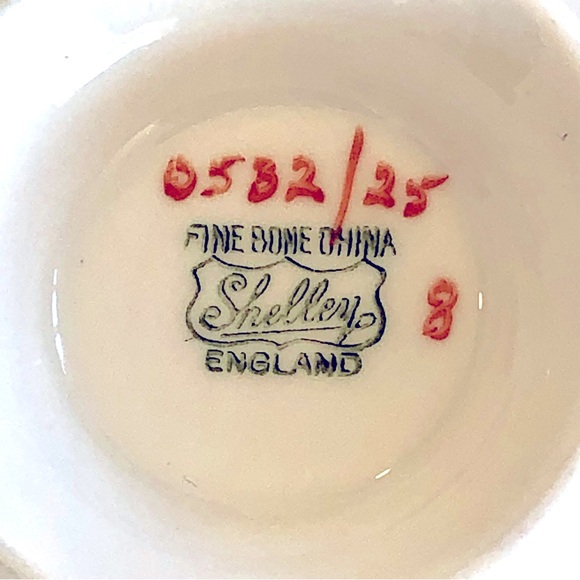 Rare Shelley tea cup and saucer - Picture 4 of 5